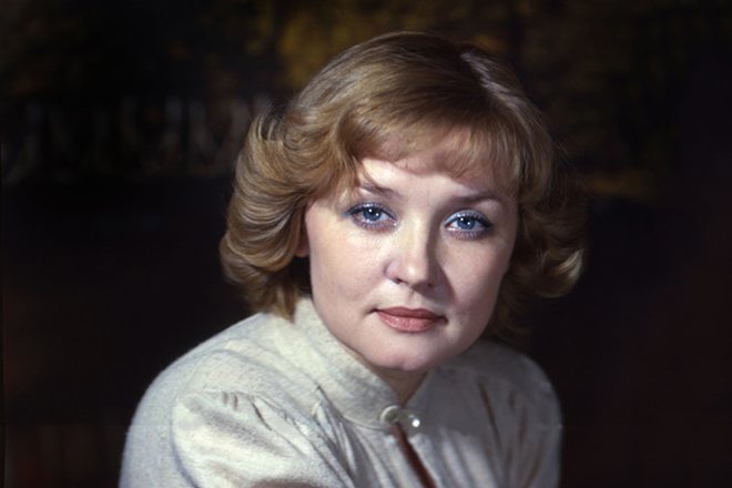 Актриса Вера Алентова