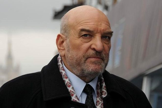 Алексей Петренко