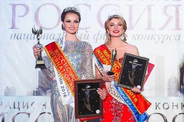елена блиновская биография отец