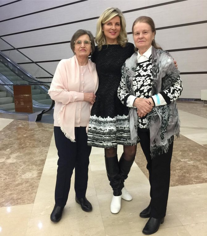 Эмма Малинина с матерью и свекровью