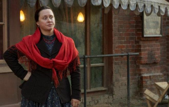Наталья Суркова в фильме «Солнечный удар»