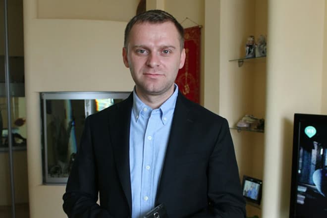 Самвел Адамян