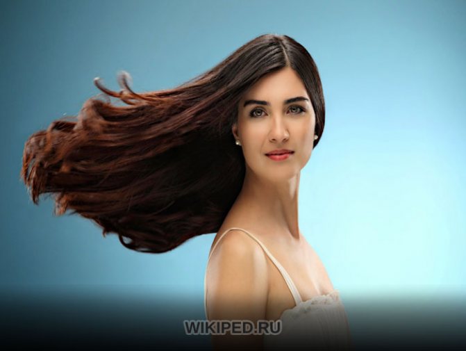 Туба Буйкустун в рекламе Pantene